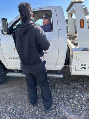 Stupid fat fuck crook Bowdy