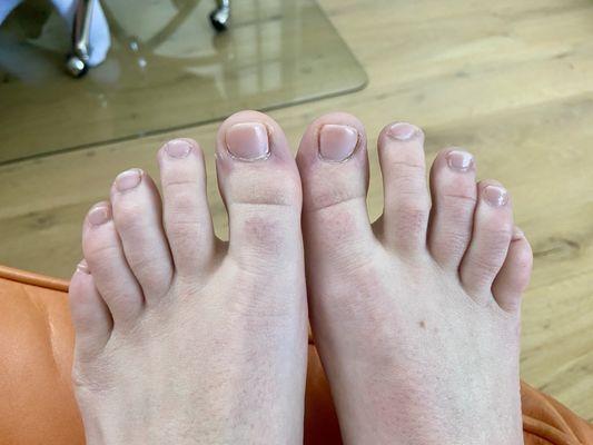 My gel pedi :(