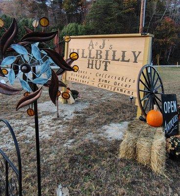 A & J’s Hillbilly Hut