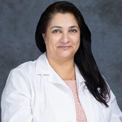 Katayun Saadai Profile Picture