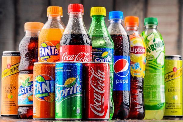 many types of bottled and canned beverages