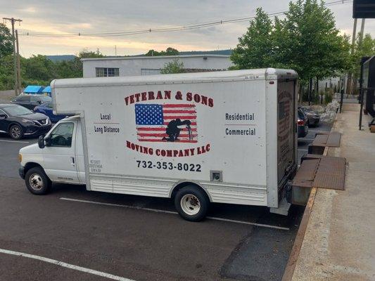 Veteran And Sons Moving