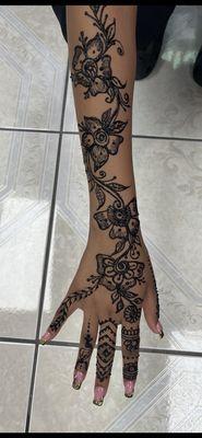 Ms. Anita's Freestyle Henna