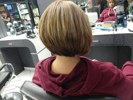 Inverted bob