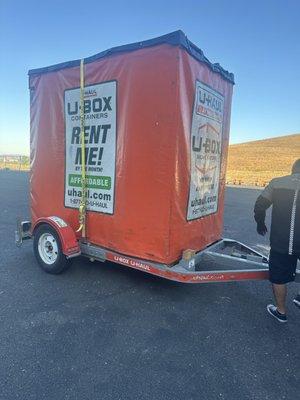 Carnales moving team