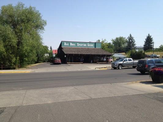 Rae Brothers Sporting Goods