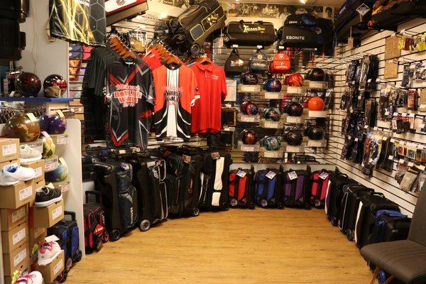 Store#002 inside Madison Bowling Center