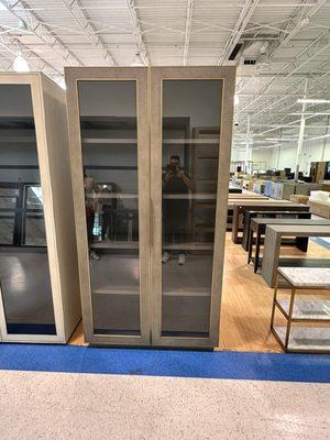 RH outlet 7foot cabinet