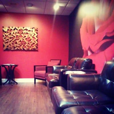 Relaxing & cozy waiting room!