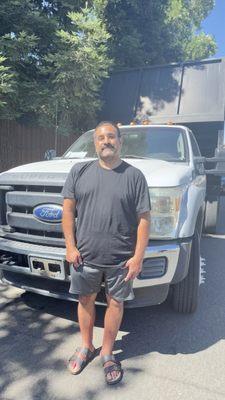 Niapas Hauling & Gutters