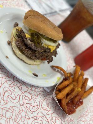 Double cheese burger with extra onion and jalapeños. Sweet potato fries!