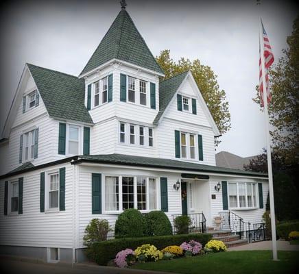 Macken Mortuary Inc-Rockville Centre