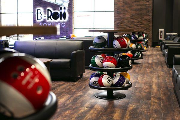 B&B Theatres Ankeny 12 & B-Roll Bowling