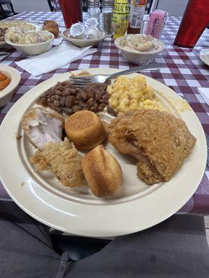 Fried Chicken with pintos and mac n cheese