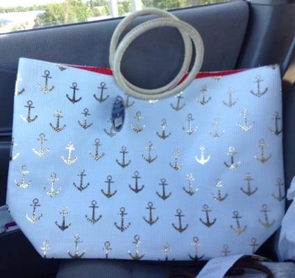 Free Summer Tote with select Ion hair color purchase