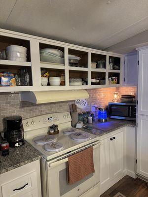 Navarro's Custom Cabinet Shop