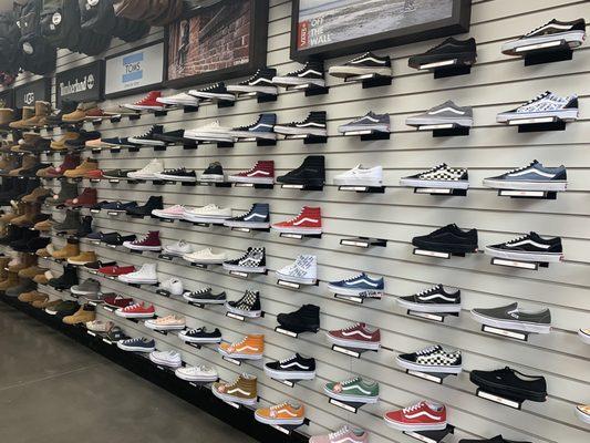 Robert Wayne Footwear