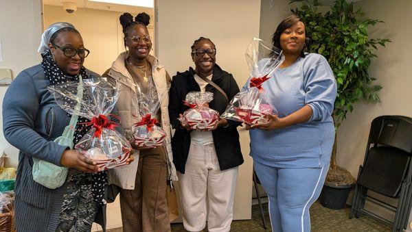 Candlecraft Gwinnett build a wellness basket holiday class 2025