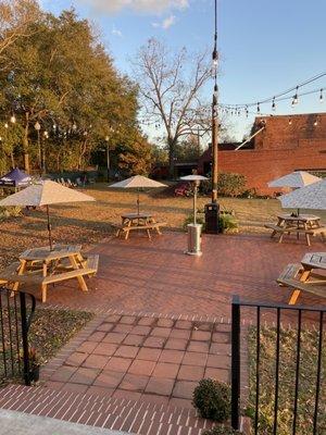 Edisto Beer Garden