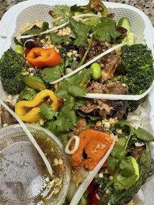 Shakin beef, very good, but could've used more of the filet mignon cubes.