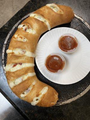 Large Stromboli