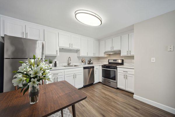 Middlesex Crossing Apartments