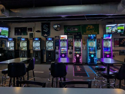 Clubhouse Bar and Grill