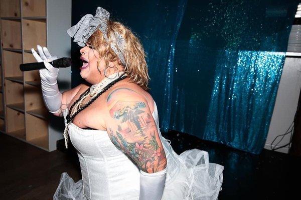 Yes that's Madonna in Alameda