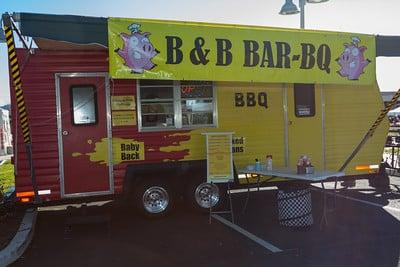 B & B BarBQ
