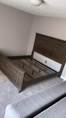 Zy’s Moving and Assembly Services