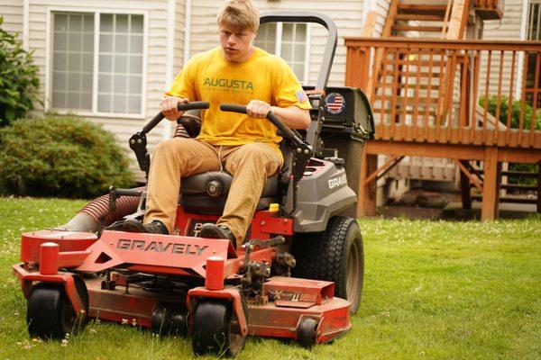 Augusta Lawn Care Service
