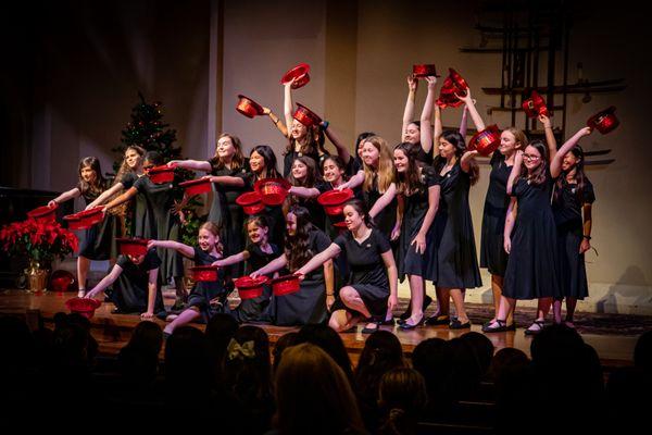 SFYC's Cantando Chorus in the Winter Memories concert.