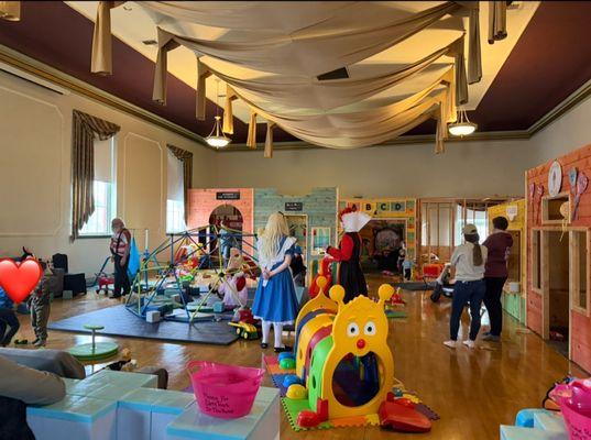 The main play floor on opening day, featuring Alice and the Queen of Hearts!