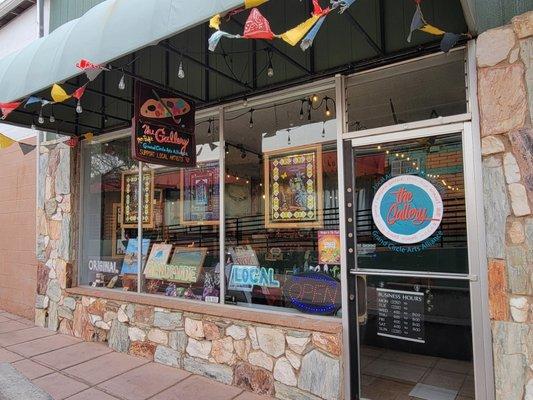 Store front of The Gallery