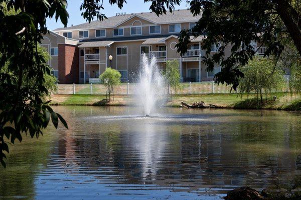 The Fountains at Greenbriar