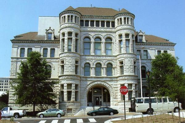 Chattanooga Bankruptcy Court at 31 East 11th Street, Suite 400, Chattanooga, TN 37402