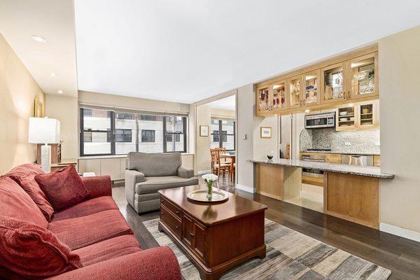 Jason Brand -William Raveis