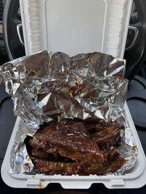 Rib dinner w/ Mac & yams $19 (instagram: @issa.cheatday)