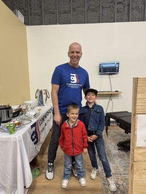 Patient dinner with Dr. Scott and his helpers!