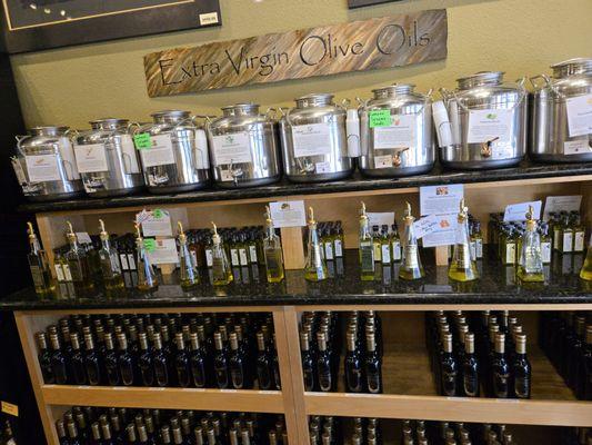 Navidi's Olive Oils & Vinegars