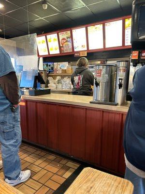 Lee's Famous Recipe Chicken