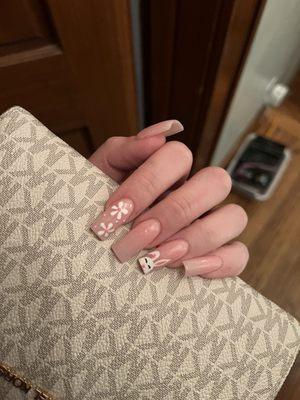 Volpe Nails