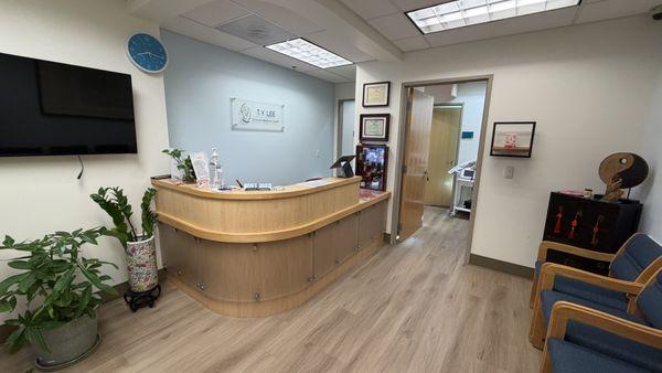 T. Y. Lee Oriental Medicine Center