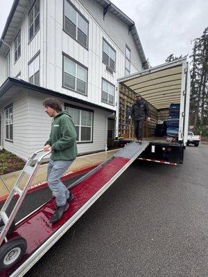 Cross Town Movers - Eugene