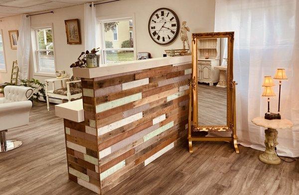 Bella Barrita Beauty Bar