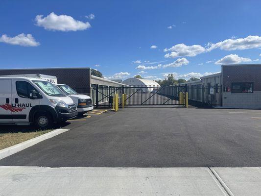 Secure Ez Storage Lebanon.