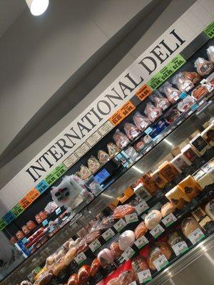 Best place for prosciutto! Maggie behind the counter is absolutely THE BEST!