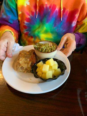 This meatloaf dinner was really good.