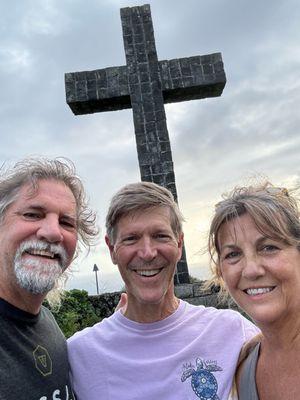Our friends Joe and Alice, that's Scott Landis in the middle (the temporary pastor at Wānanalua Church.