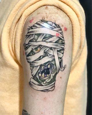 Tattoo by Mike Stapleton at Dice Tattoo @stapleton.tattoo @dicetattoonyc Gmail dicetattoonyc@gmail.com